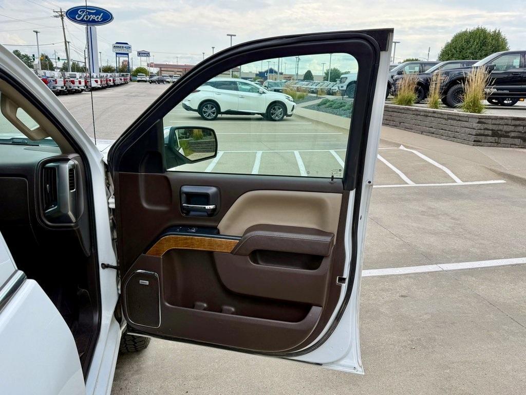 used 2018 Chevrolet Silverado 1500 car, priced at $13,334