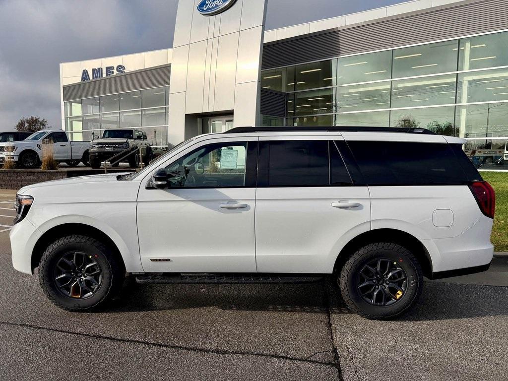 new 2025 Ford Expedition car, priced at $84,127