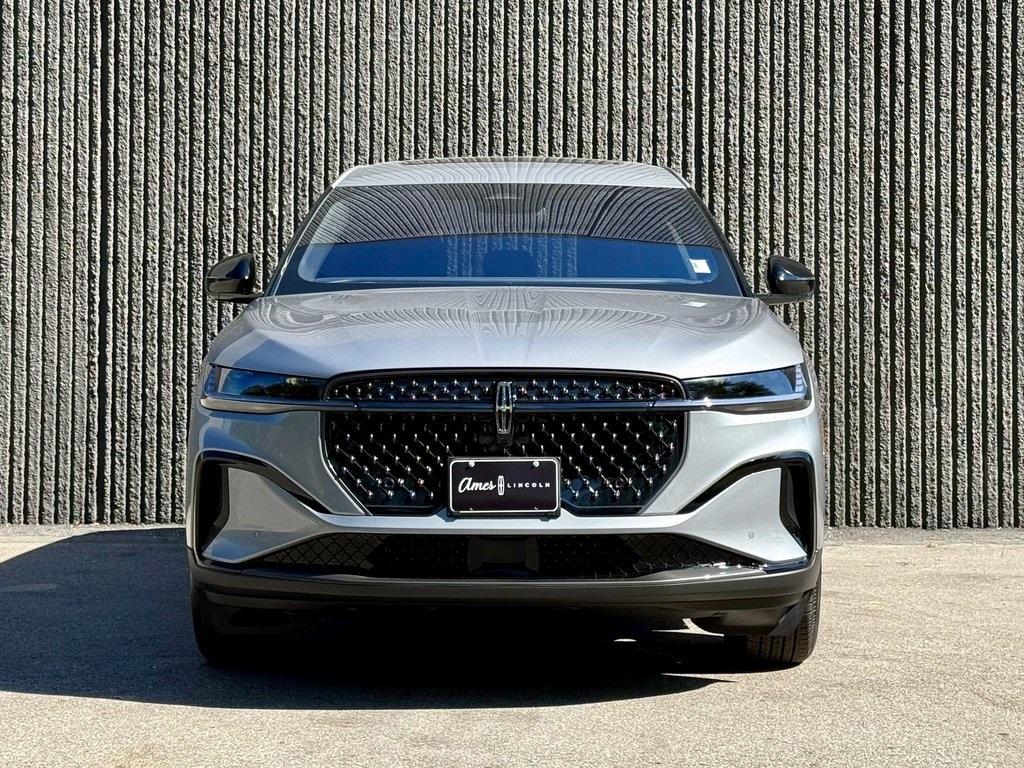 new 2025 Lincoln Nautilus car, priced at $61,896