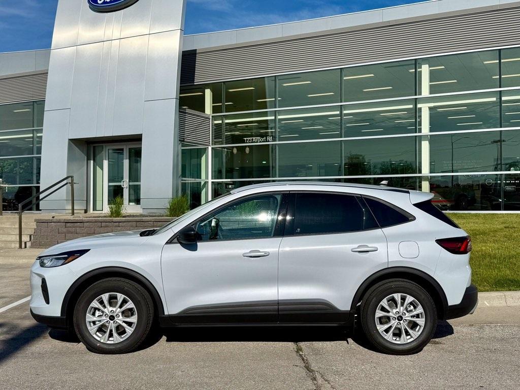 new 2025 Ford Escape car, priced at $29,881
