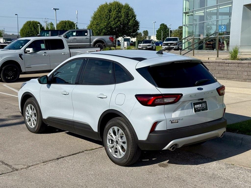 new 2025 Ford Escape car, priced at $29,881