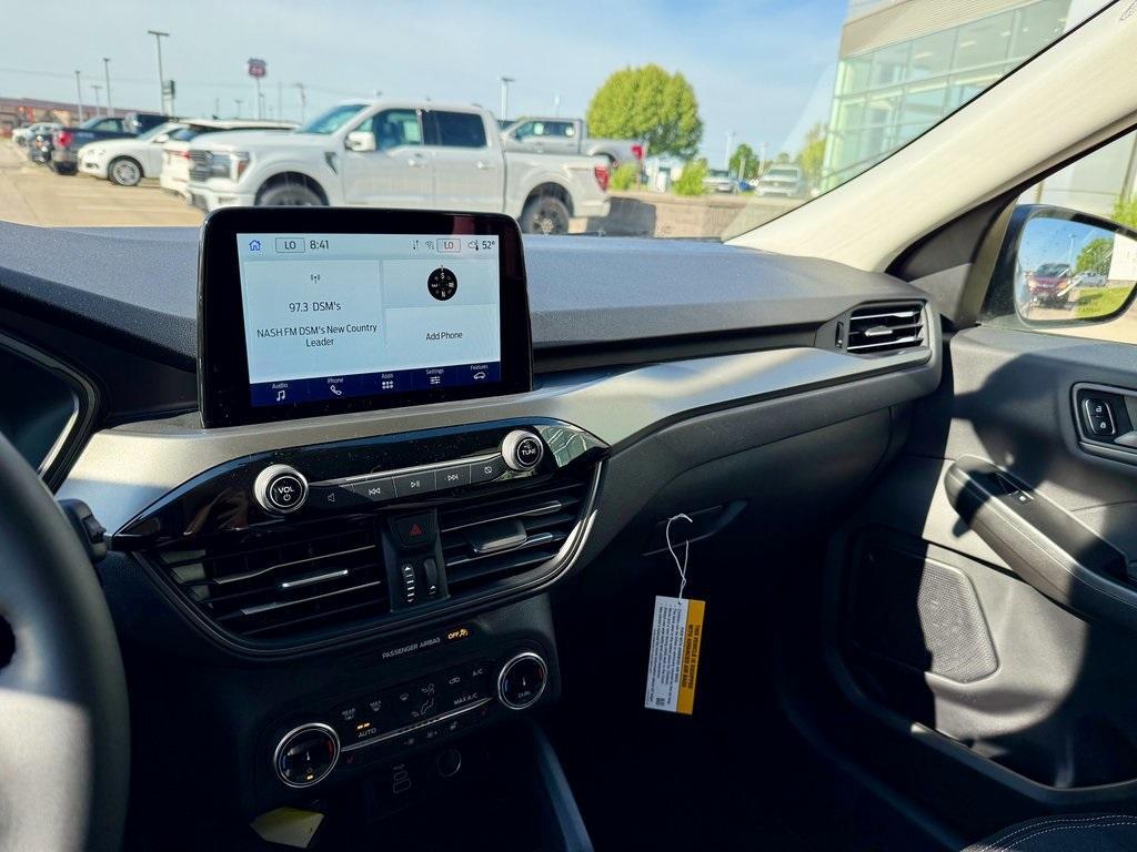 new 2025 Ford Escape car, priced at $29,881