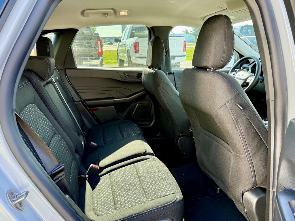 new 2025 Ford Escape car, priced at $29,881