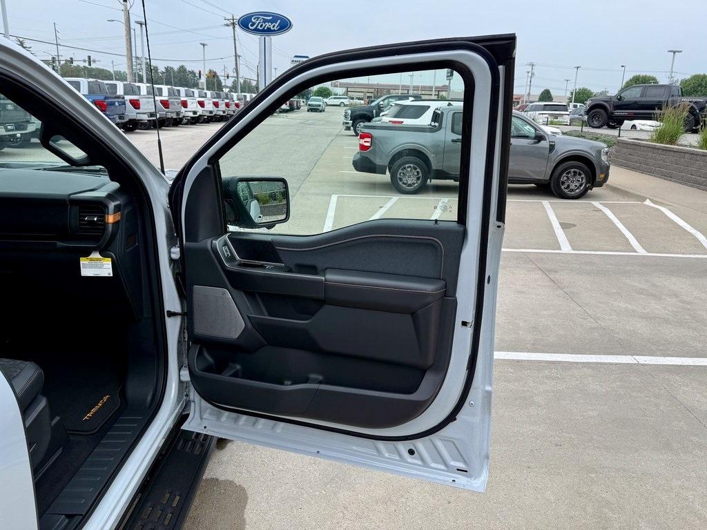 new 2025 Ford F-150 car, priced at $66,295