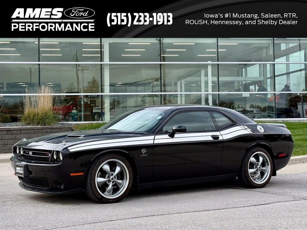 used 2015 Dodge Challenger car
