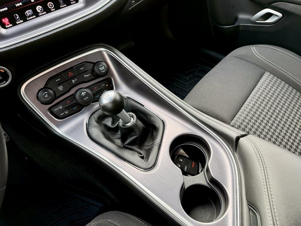 used 2015 Dodge Challenger car