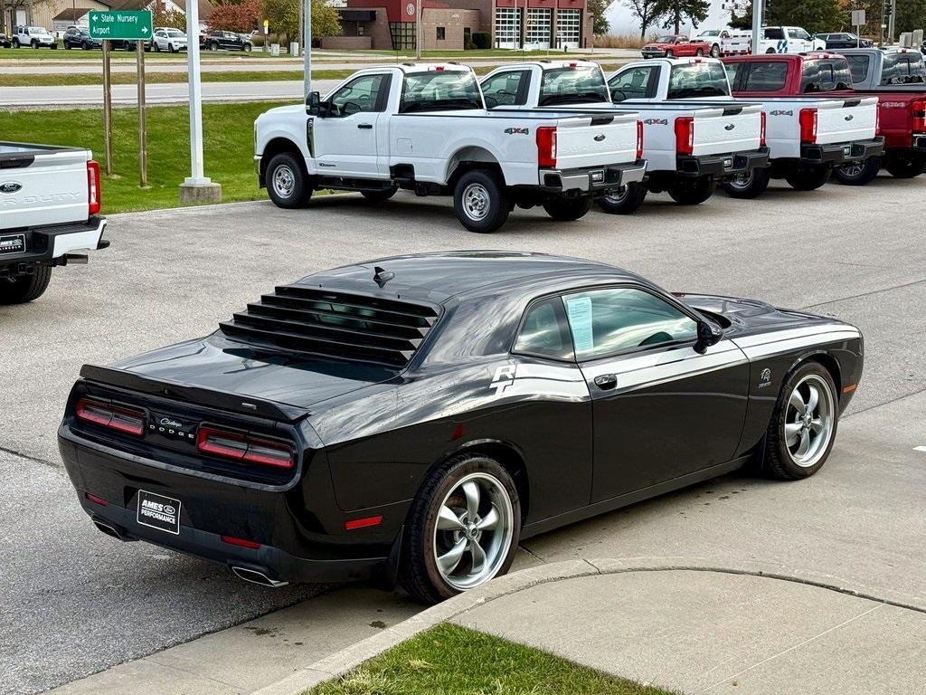 used 2015 Dodge Challenger car
