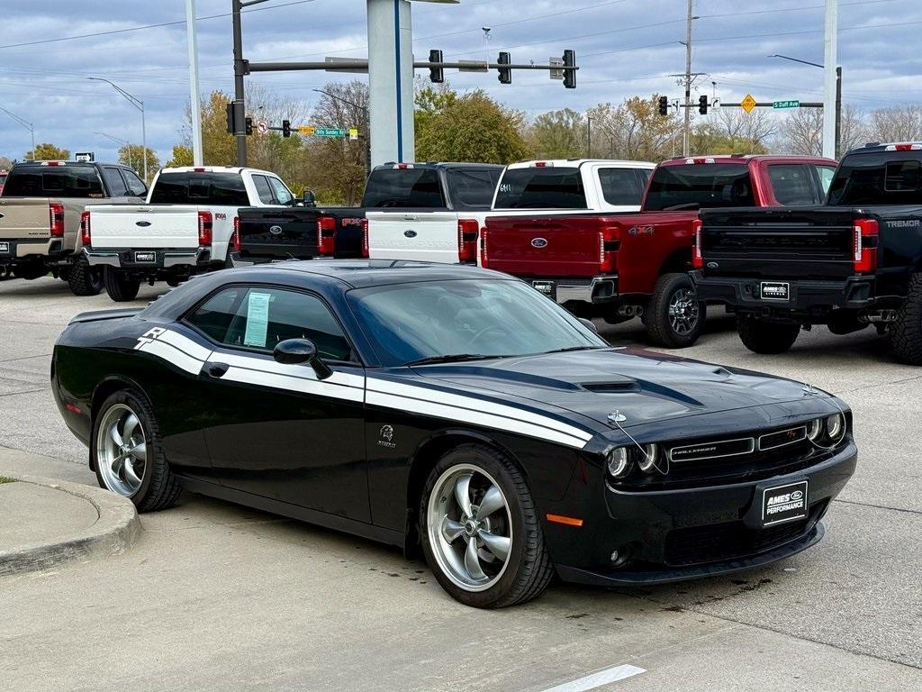 used 2015 Dodge Challenger car