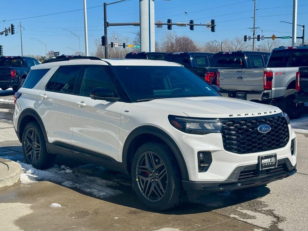 new 2025 Ford Explorer car, priced at $50,579