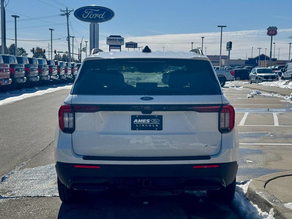 new 2025 Ford Explorer car, priced at $50,579