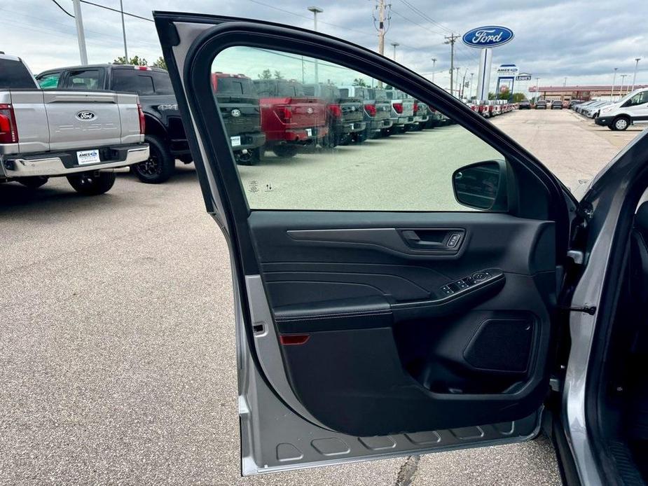 new 2024 Ford Escape car, priced at $30,464