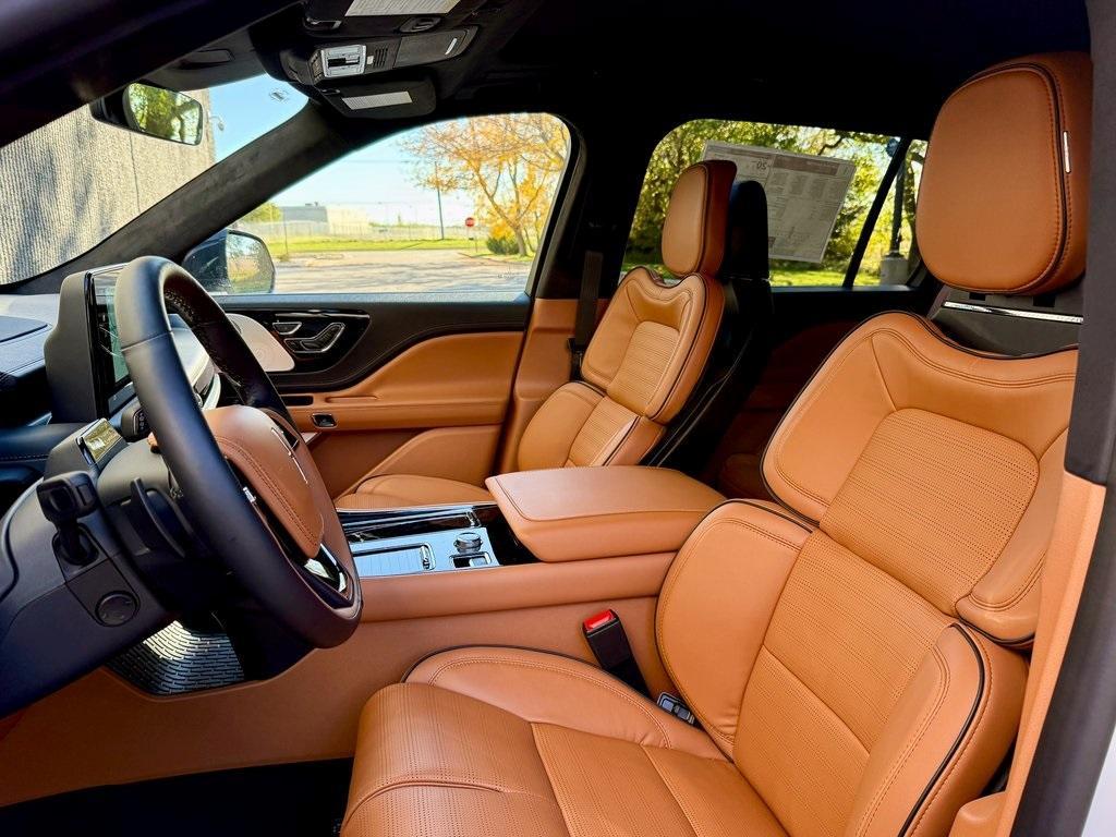 new 2026 Lincoln Aviator car, priced at $88,705