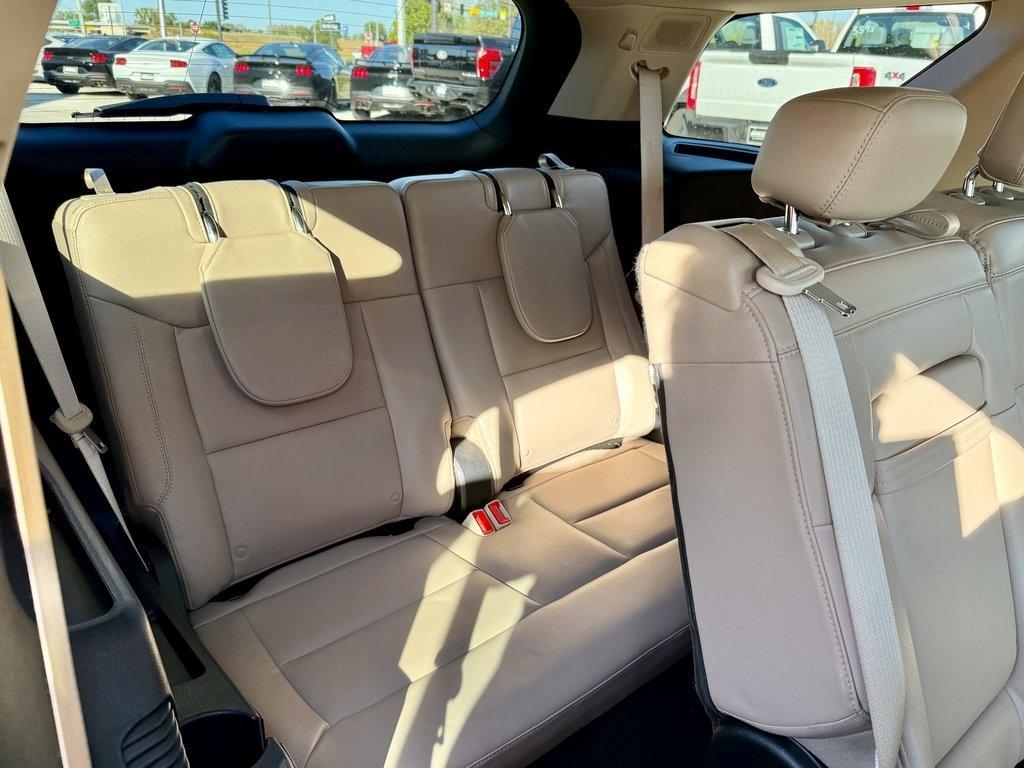 used 2023 Ford Explorer car, priced at $33,324