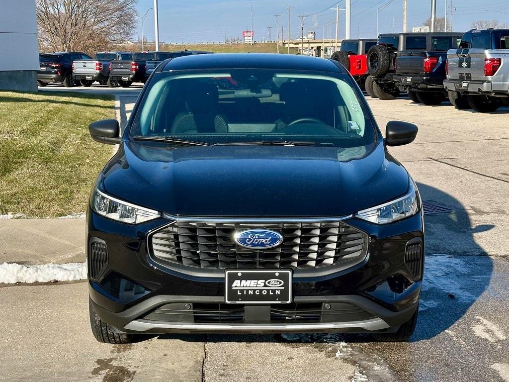 new 2025 Ford Escape car, priced at $31,059