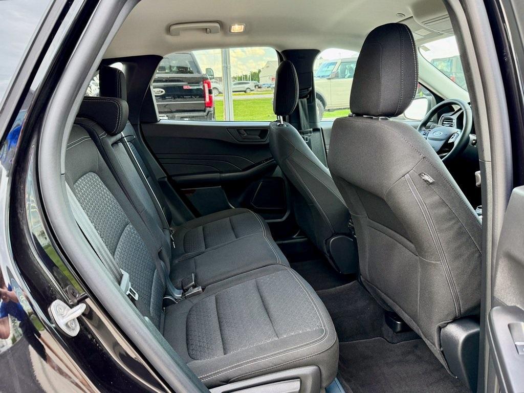 new 2025 Ford Escape car, priced at $27,998