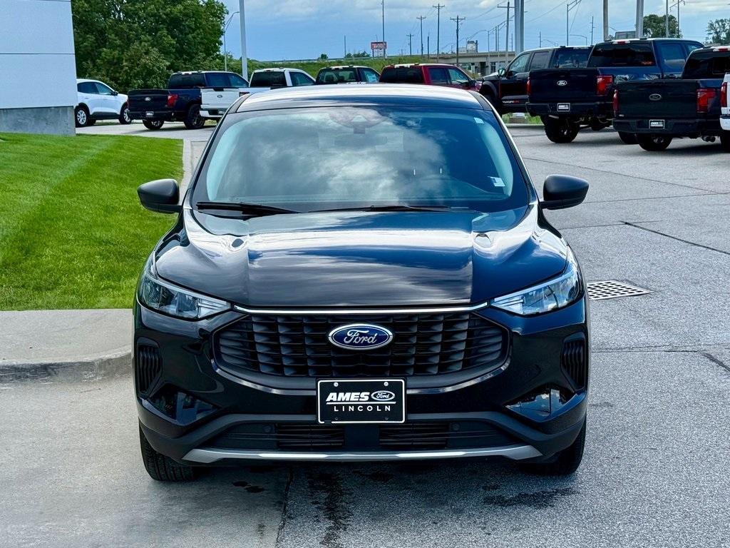new 2025 Ford Escape car, priced at $27,998
