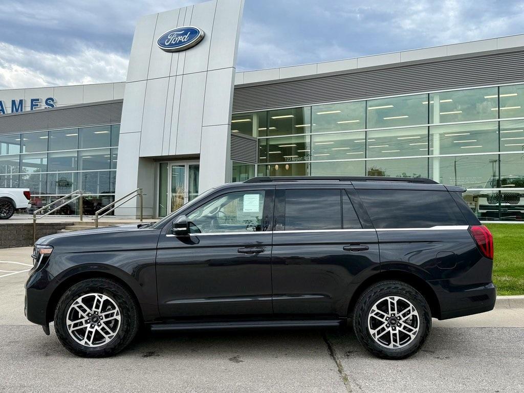 new 2025 Ford Expedition car, priced at $70,593