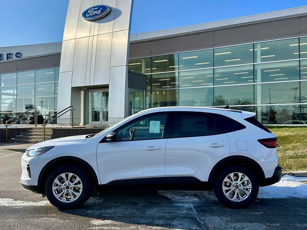 new 2025 Ford Escape car, priced at $31,059