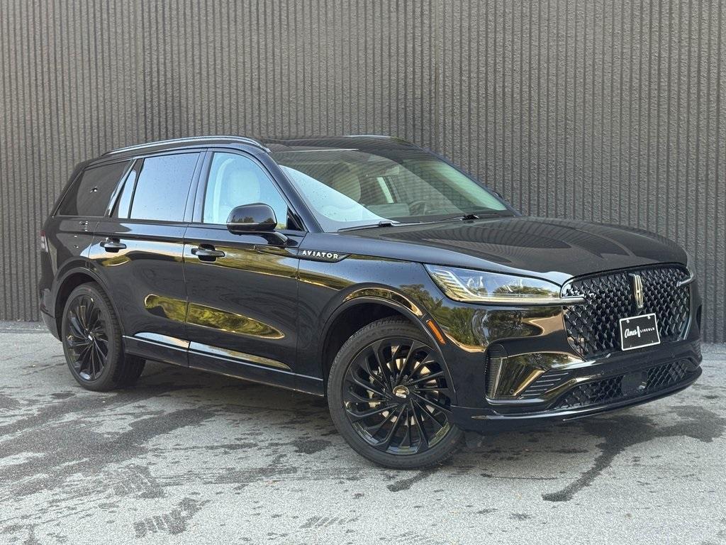 new 2025 Lincoln Aviator car, priced at $75,769