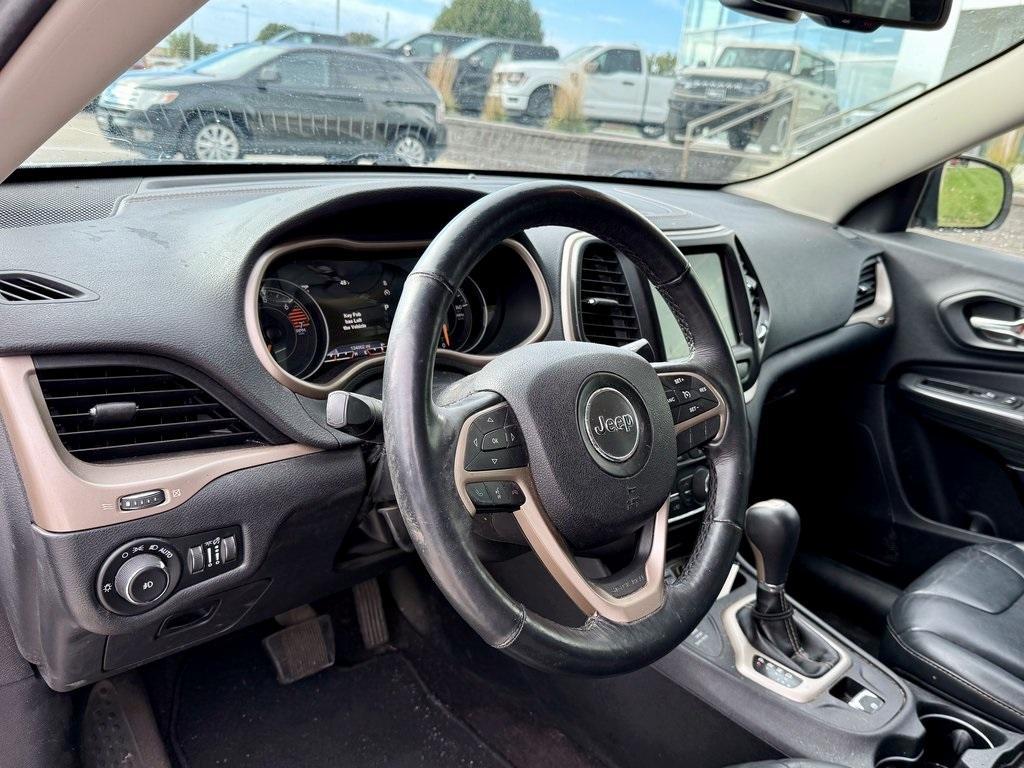 used 2016 Jeep Cherokee car, priced at $10,968