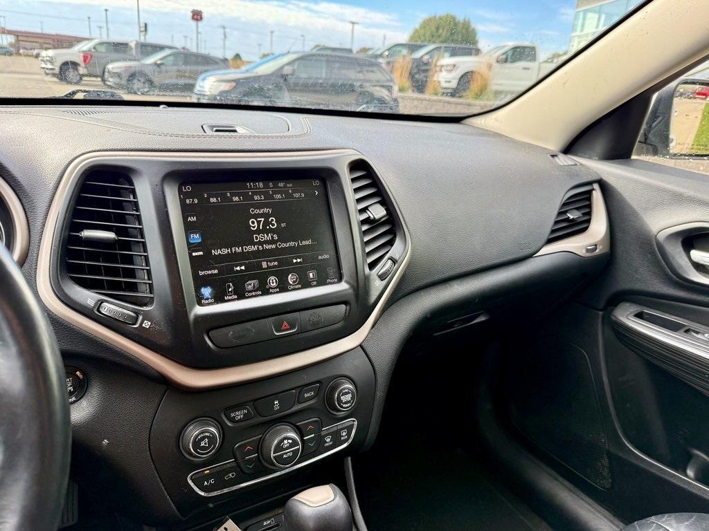 used 2016 Jeep Cherokee car, priced at $10,968