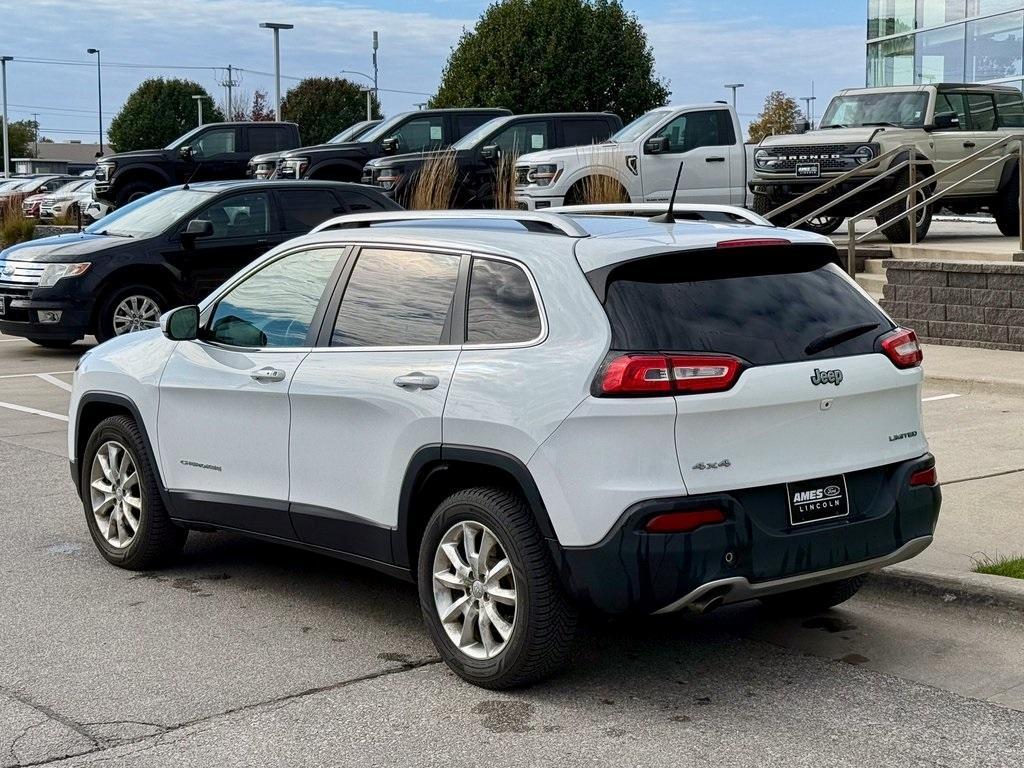 used 2016 Jeep Cherokee car, priced at $10,968