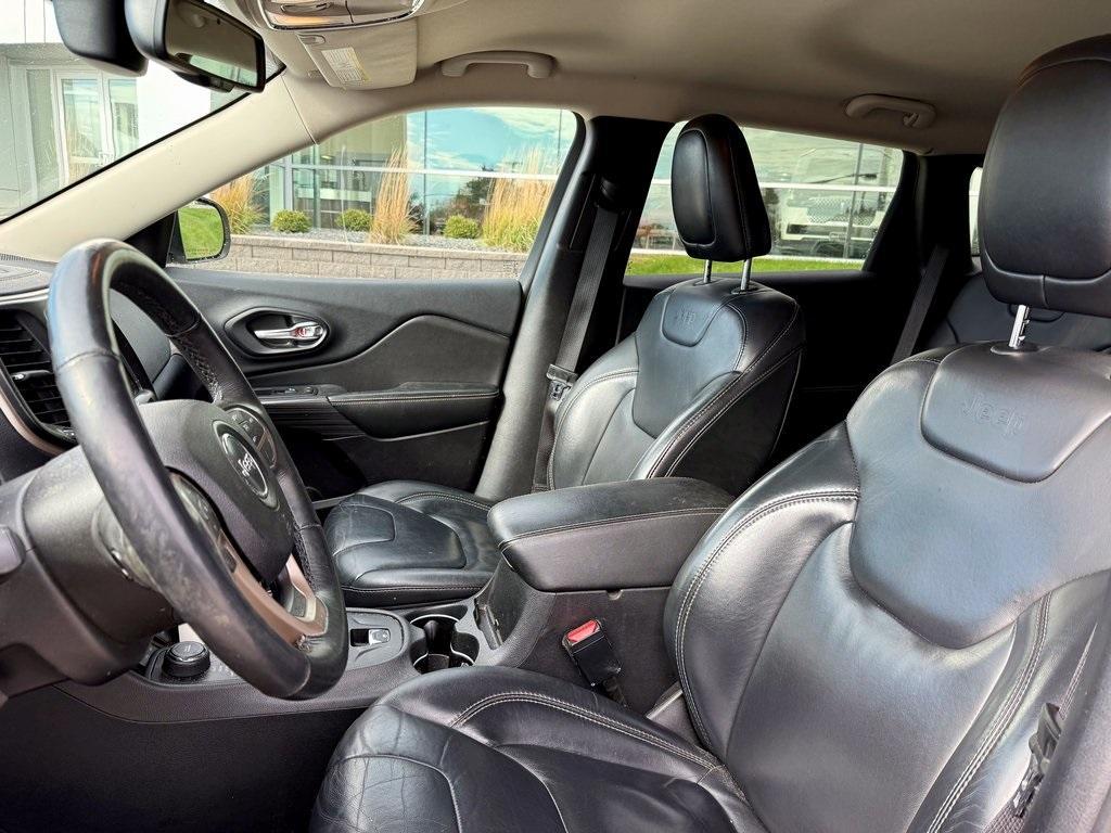 used 2016 Jeep Cherokee car, priced at $10,968