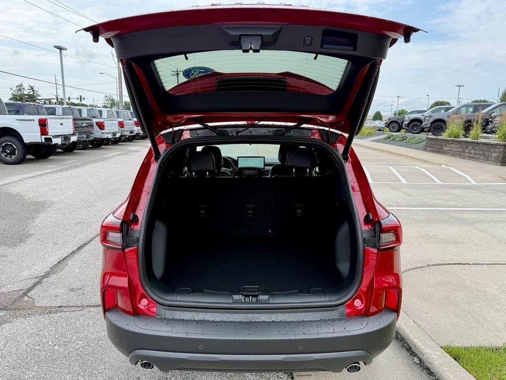 new 2025 Ford Escape car, priced at $31,562