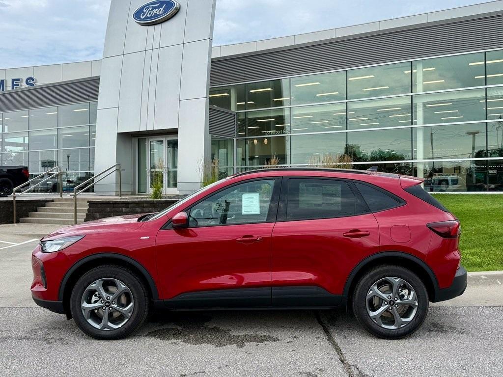 new 2025 Ford Escape car, priced at $31,562