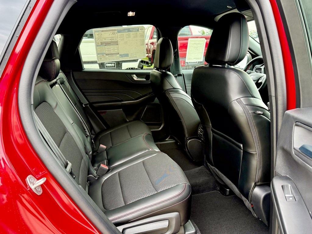 new 2025 Ford Escape car, priced at $31,562