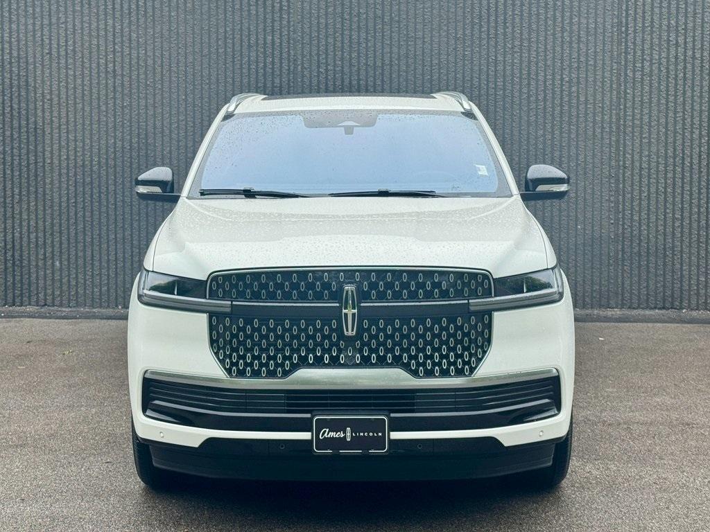 new 2025 Lincoln Navigator L car, priced at $108,725