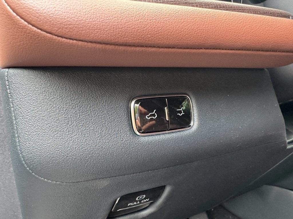 new 2025 Lincoln Navigator L car, priced at $108,725