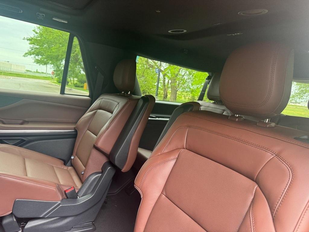 new 2025 Lincoln Navigator L car, priced at $108,725