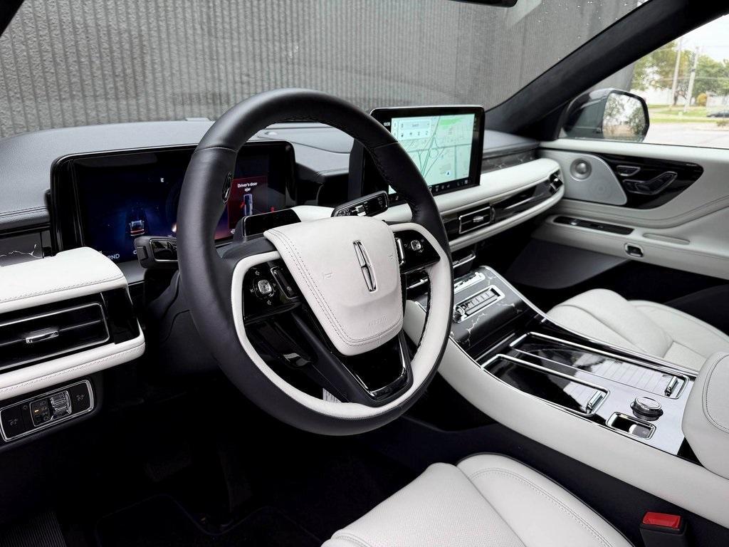 new 2026 Lincoln Aviator car, priced at $91,555