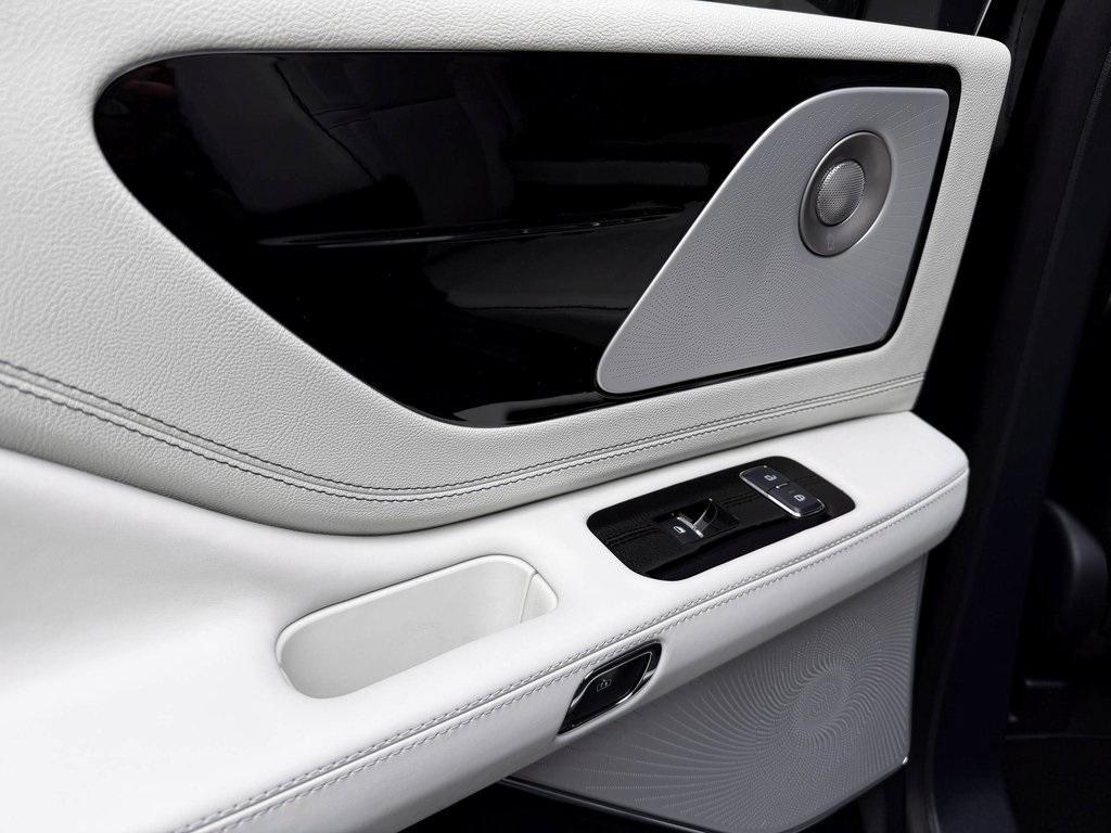 new 2026 Lincoln Aviator car, priced at $91,555