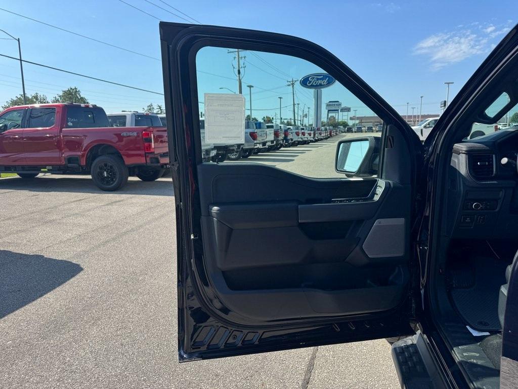 new 2025 Ford F-150 Lightning car, priced at $65,998