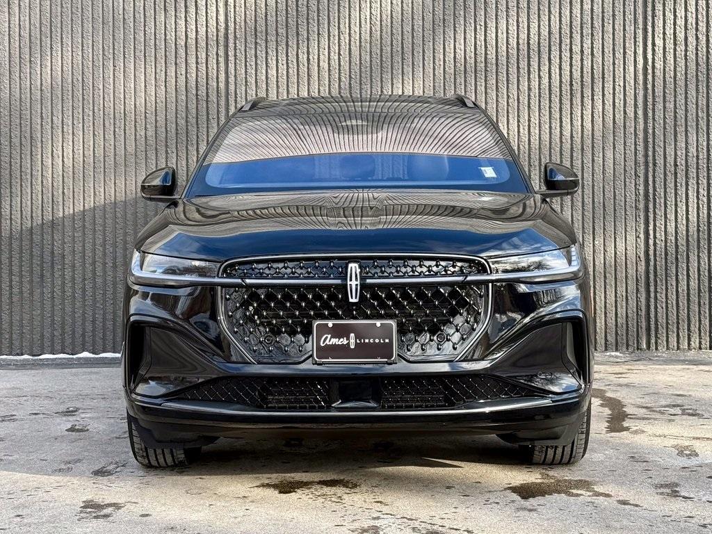 new 2025 Lincoln Nautilus car, priced at $64,704