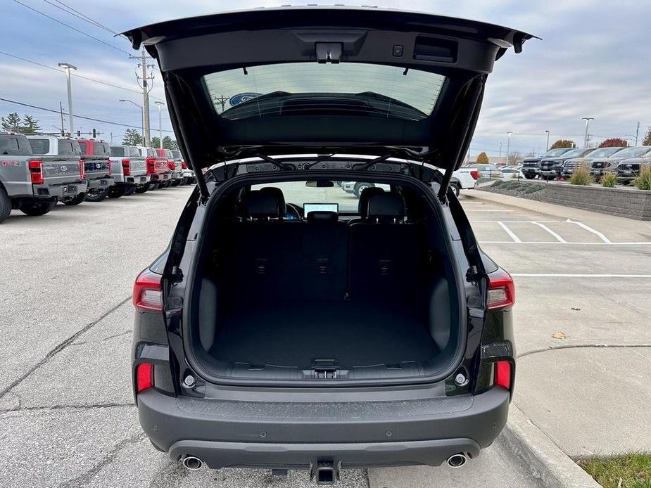 new 2025 Ford Escape car, priced at $36,911