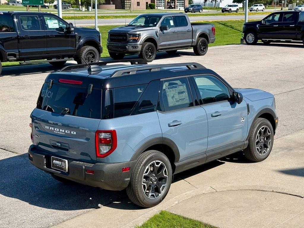new 2025 Ford Bronco Sport car, priced at $36,579
