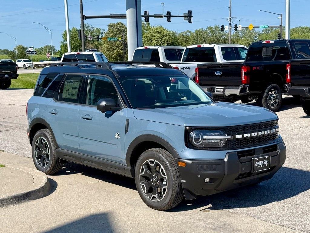 new 2025 Ford Bronco Sport car, priced at $36,579