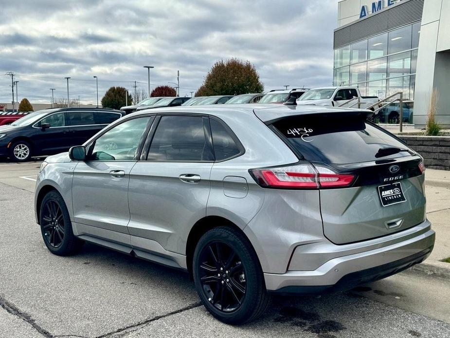 new 2024 Ford Edge car, priced at $37,756