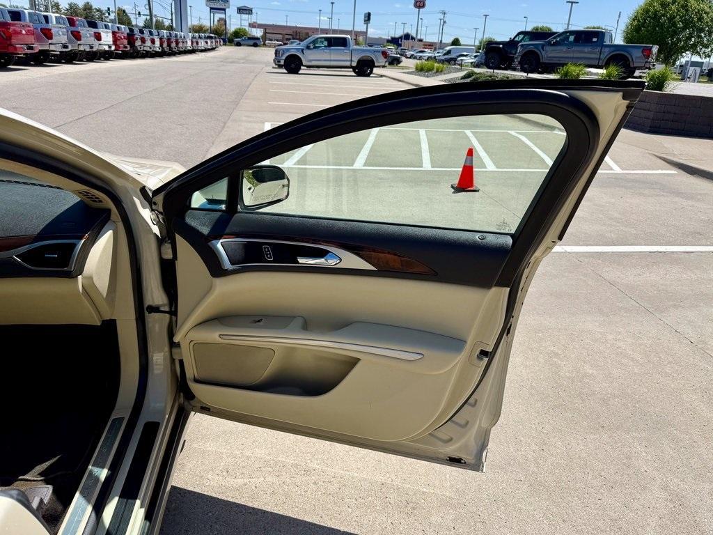 used 2014 Lincoln MKZ car, priced at $12,524