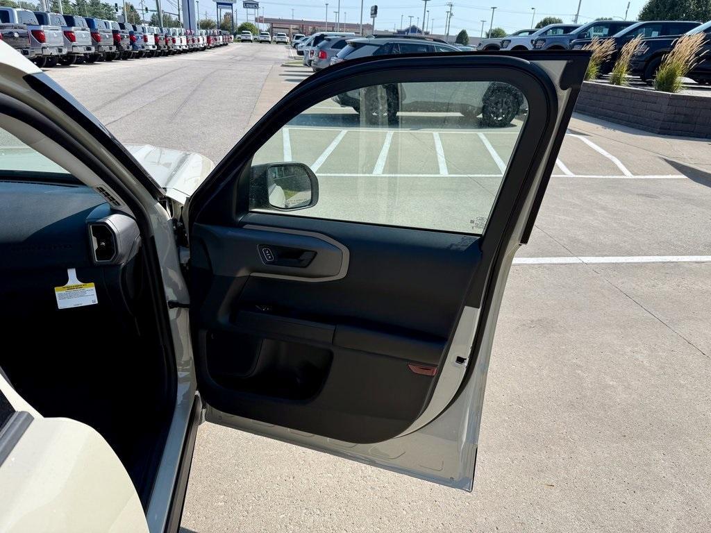 new 2025 Ford Bronco Sport car, priced at $28,446