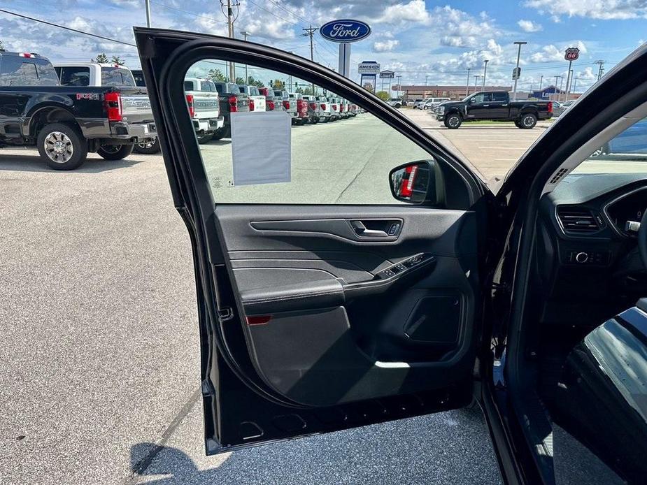 new 2024 Ford Escape car, priced at $30,464