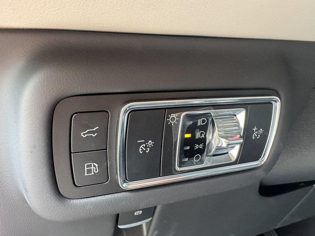 new 2025 Lincoln Nautilus car, priced at $59,998