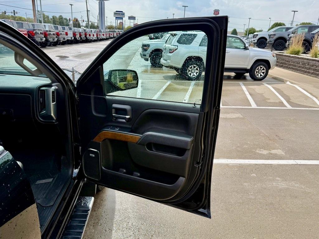 used 2018 Chevrolet Silverado 1500 car, priced at $31,968