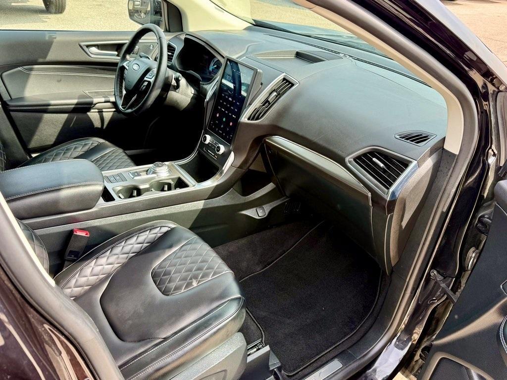 used 2024 Ford Edge car, priced at $28,836