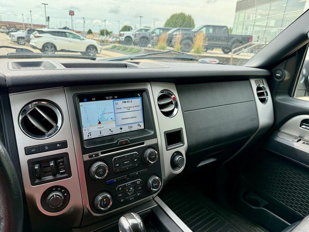 used 2016 Ford Expedition car