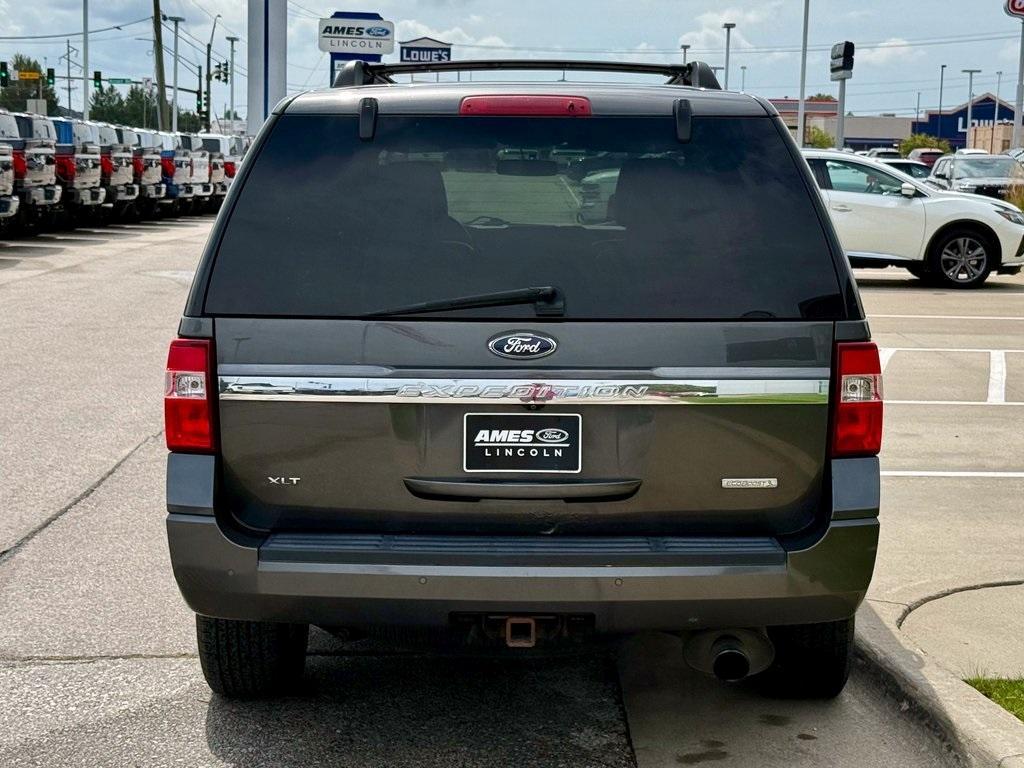 used 2016 Ford Expedition car