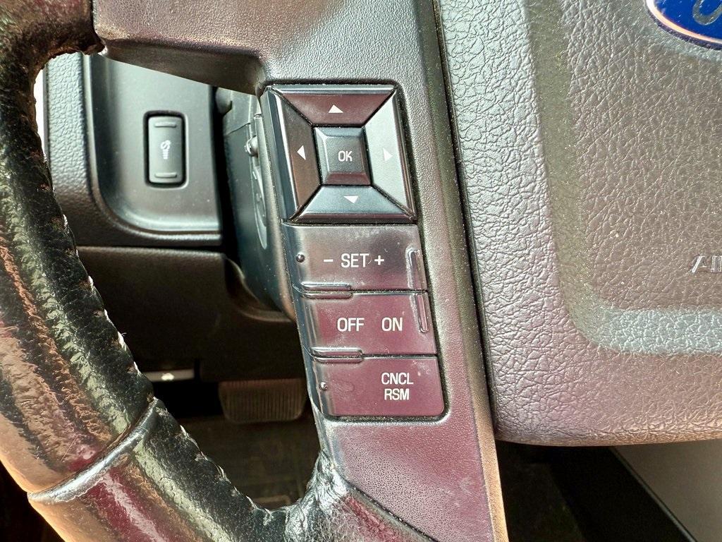 used 2016 Ford Expedition car